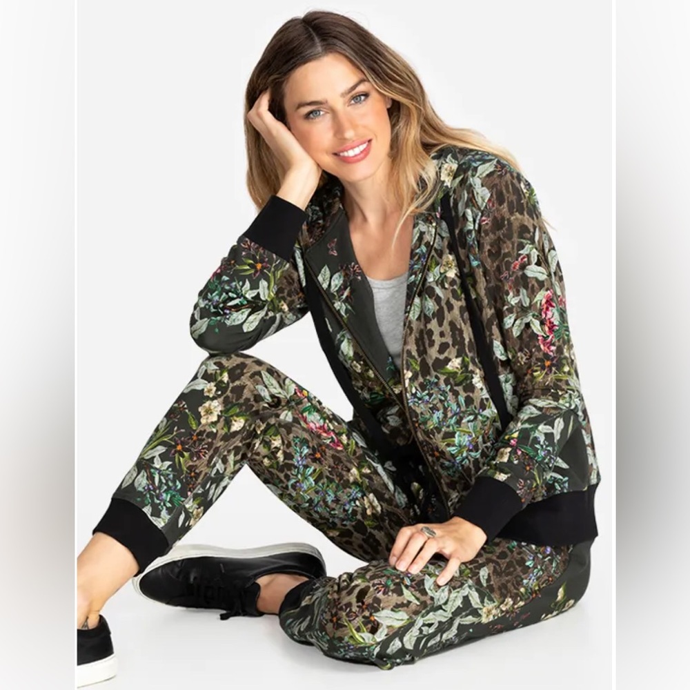 SOLD~Johnny Was Ash Bird Hoodie & Jogger Set Sz L